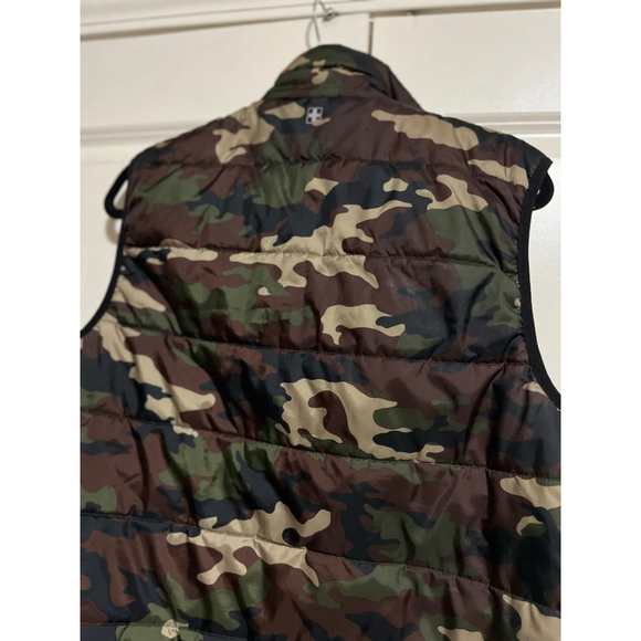 EUC Men's SWISS TECH Camo Puffer Vest S Green Brown - Picture 4 of 7